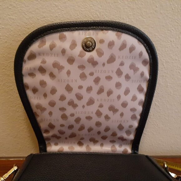 KEDZIE Crossbody Mini Messenger in Vegan Leather Faux Shearling Handbag - Picture 9 of 9